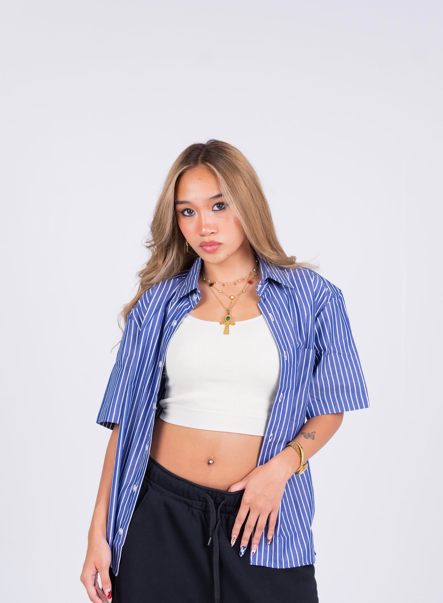 STRIPED SIGNATURE SHIRT IN NAVY